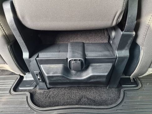 Used 2018 Ford F150 XLT w/ Equipment Group 302A Luxury AWD/4WD image 18