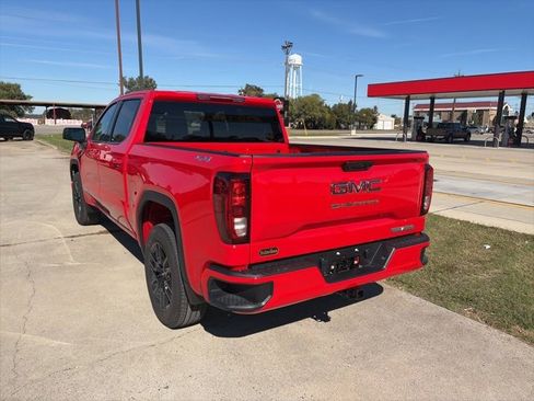 New 2026 GMC Sierra 1500 Elevation image 4