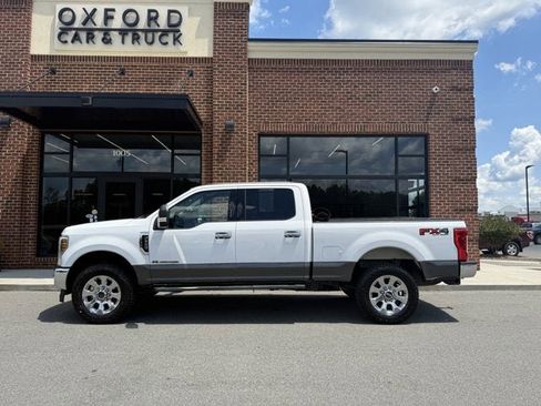 Used 2019 Ford F250 XLT w/ XLT Value Package AWD/4WD image 3