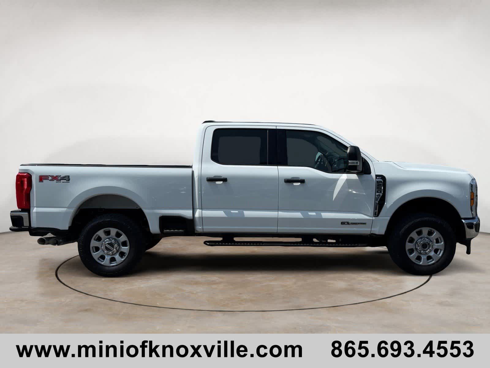 Used 2024 Ford F250 XLT w/ FX4 Off-Road Package AWD/4WD image 2