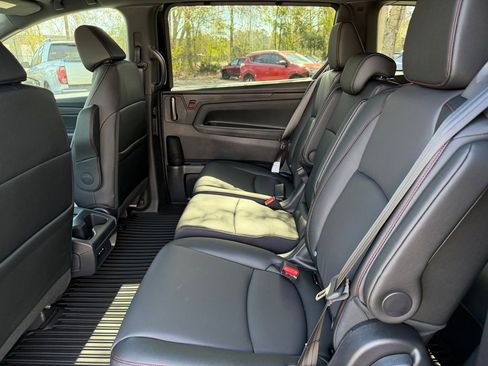 New 2026 Honda Odyssey Sport-L image 8