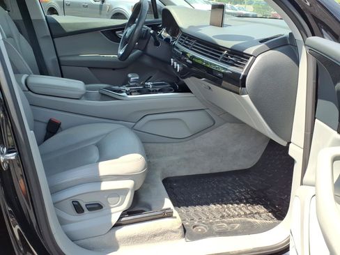 Used 2018 Audi Q7 3.0T Premium Plus AWD/4WD image 24