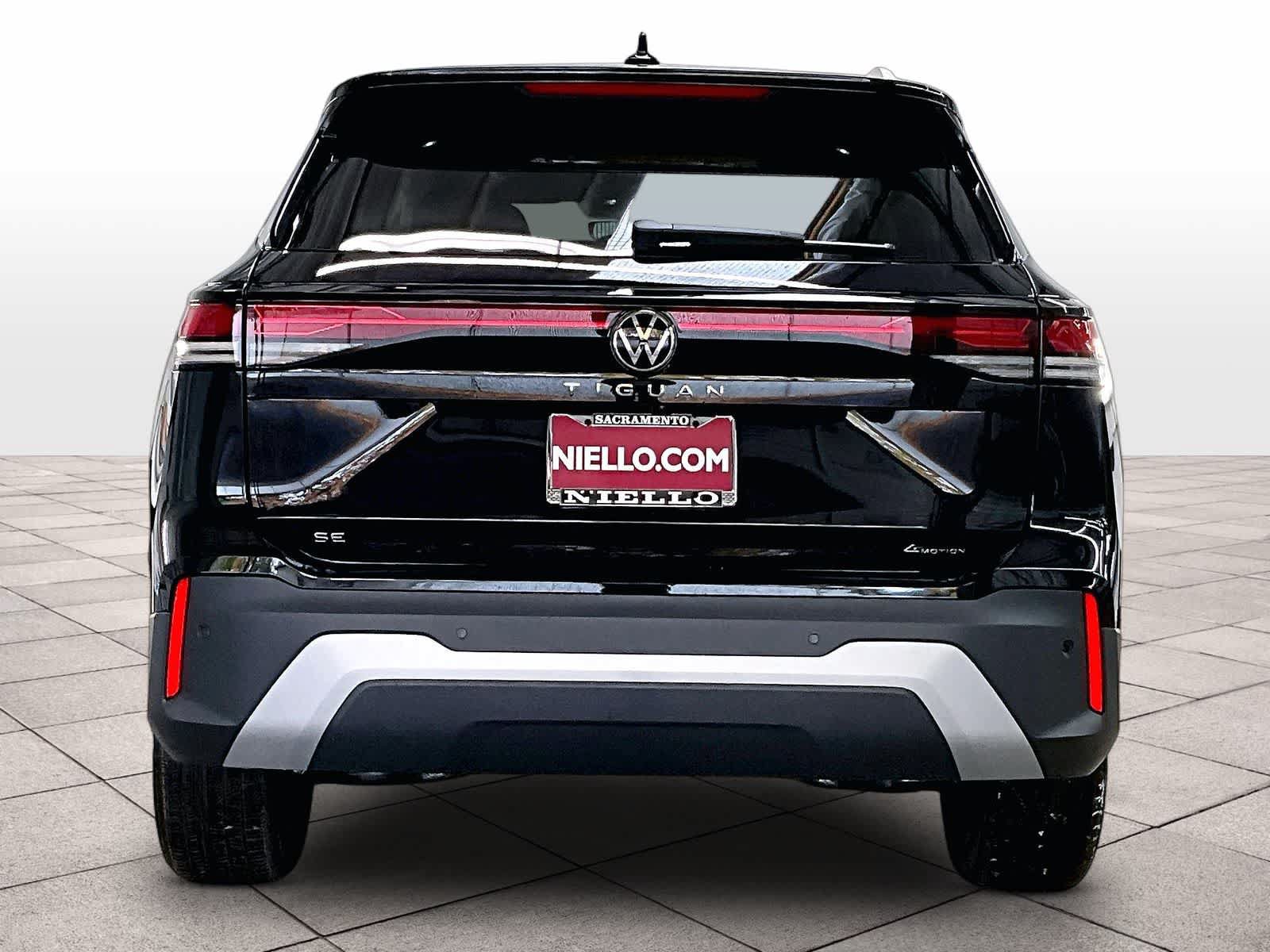 New 2026 Volkswagen Tiguan SE AWD/4WD image 4