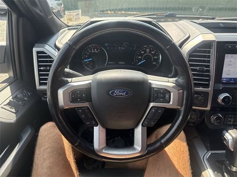 Used 2019 Ford F150 Platinum w/ Equipment Group 701A Luxury image 14