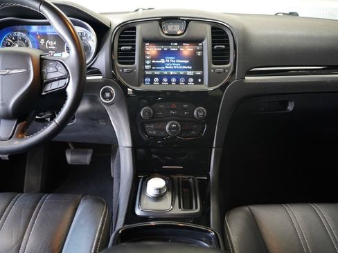 Used 2021 Chrysler 300 S w/ S Model Appearance Package RWD image 17