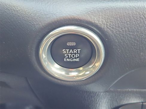 Used 2022 MAZDA CX-5 AWD 2.5 S w/ Premium Package image 24