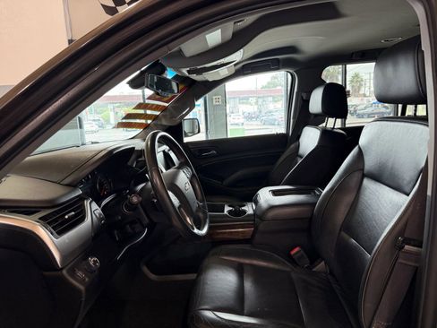 Used 2017 Chevrolet Tahoe LT image 9