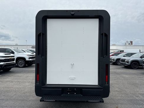 Used 2024 Chevrolet Brightdrop 600 w/ Battery Pack, Max Range AWD/4WD image 4
