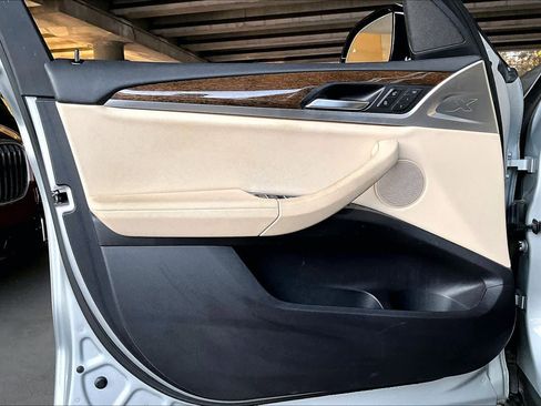 Used 2019 BMW X3 sDrive30i w/ Premium Package image 21