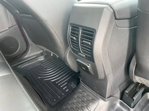 Used 2018 Ford Escape Titanium FWD image 57