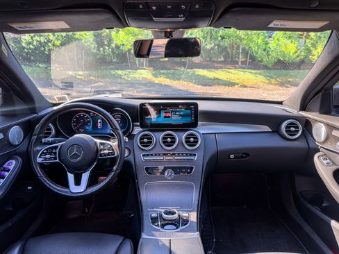 Used 2021 Mercedes-Benz C 300 C 300 image 18