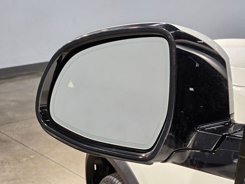 Used 2022 BMW X5 xDrive40i w/ Premium Package image 22