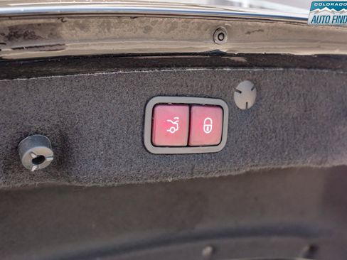 Used 2021 Mercedes-Benz C 300 4MATIC Sedan image 29