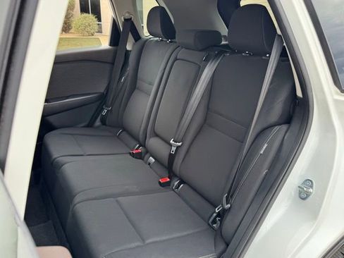 Used 2023 Nissan Rogue S image 28