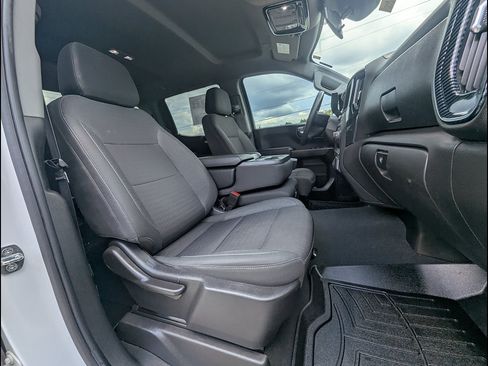 Certified 2022 Chevrolet Silverado 1500 Custom AWD/4WD image 21