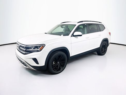 Used 2023 Volkswagen Atlas SE w/ Black Wheel Package FWD image 3