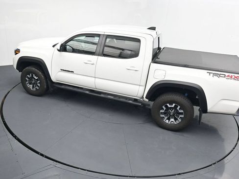 Used 2023 Toyota Tacoma TRD Off-Road AWD/4WD image 27