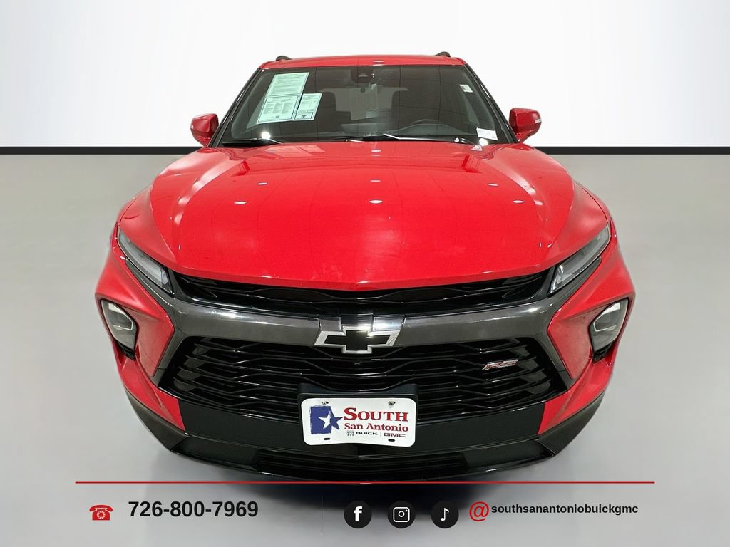 Certified 2024 Chevrolet Blazer RS w/ Driver Confidence II Package FWD image 2