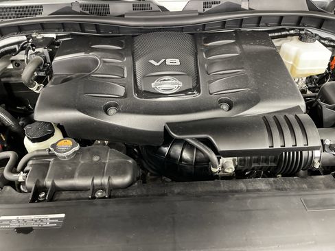 Used 2023 Nissan Armada Platinum w/ Captain's Chairs Package image 18