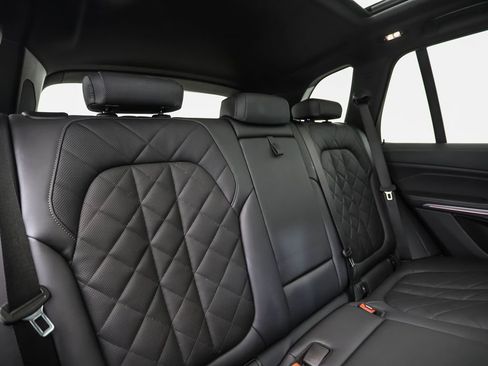 Certified 2023 BMW X5 xDrive40i w/ M Sport Package image 28