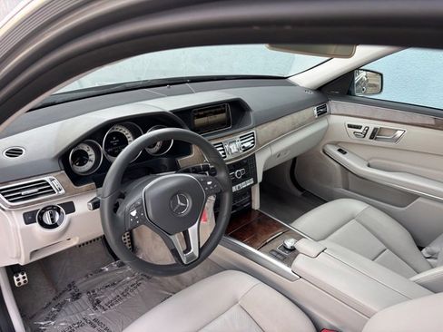 Used 2014 Mercedes-Benz E 350 Sedan w/ Premium 1 Package image 32