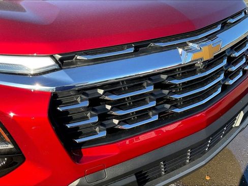 New 2026 Chevrolet Equinox LT w/ Convenience Package II image 16