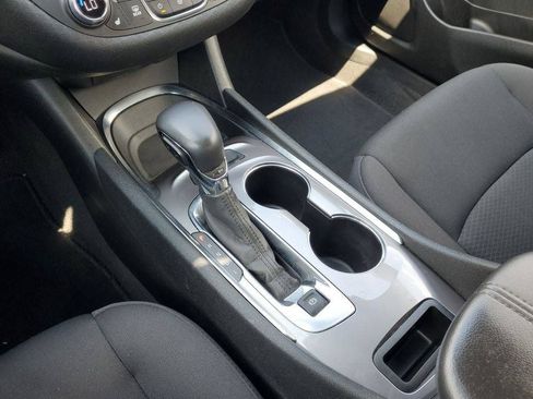 Used 2022 Chevrolet Malibu LT w/ Midnight Edition FWD image 19