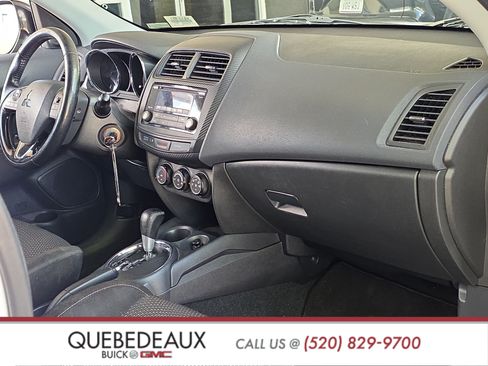 Used 2016 Mitsubishi Outlander Sport ES FWD image 19