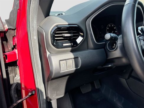 Certified 2025 Honda Pilot Sport image 11