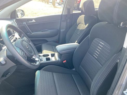 Used 2018 Kia Sportage LX image 11