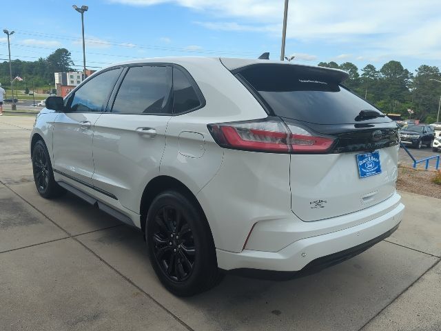 Used 2024 Ford Edge SE w/ Black Appearance Package AWD/4WD image 5