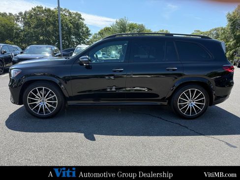 Certified 2025 Mercedes-Benz GLS 450 4MATIC w/ Pinnacle Trim Package image 5