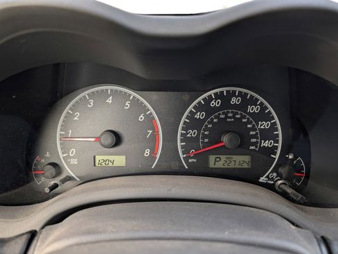 Used 2010 Toyota Corolla LE image 25