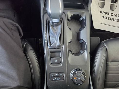 Used 2025 Ford Ranger Lariat w/ FX4 Off-Road Package AWD/4WD image 14