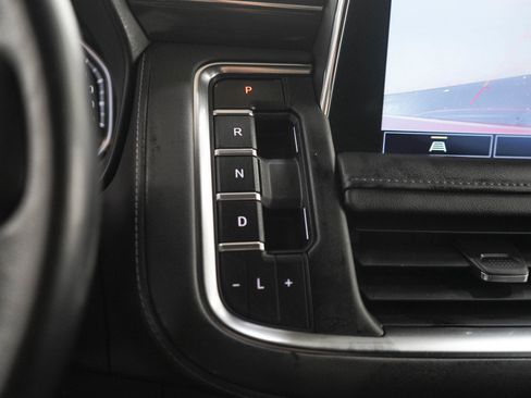 Used 2021 GMC Yukon SLE AWD/4WD image 23