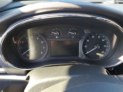 Used 2022 Buick Encore Preferred image 15