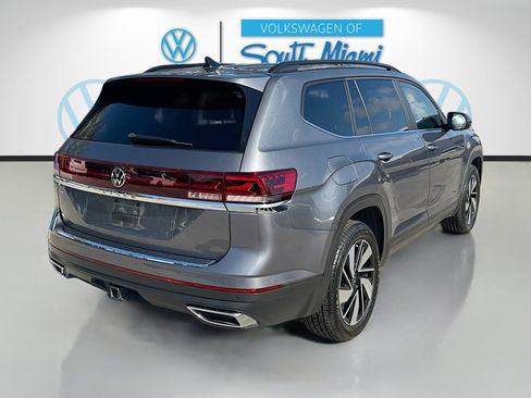 Used 2024 Volkswagen Atlas SE image 7