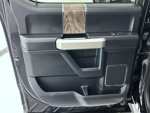 Used 2019 Ford F250 Lariat w/ Lariat Ultimate Package image 20