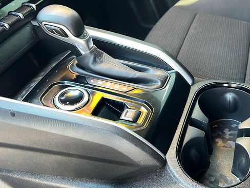 Certified 2023 Chevrolet Colorado LT image 20