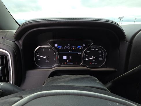 Used 2022 GMC Sierra 2500 Denali AWD/4WD image 10