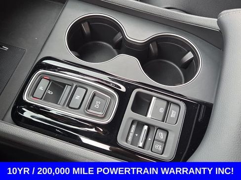 Used 2025 Honda Pilot EX-L image 28