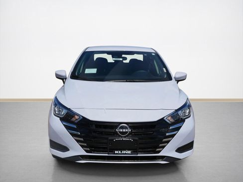 New 2025 Nissan Versa SV w/ Trunk Package image 4