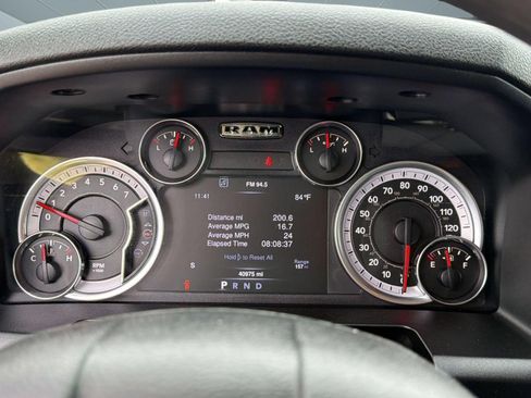 Used 2022 RAM 1500 Classic SLT w/ Electronics Group AWD/4WD image 20
