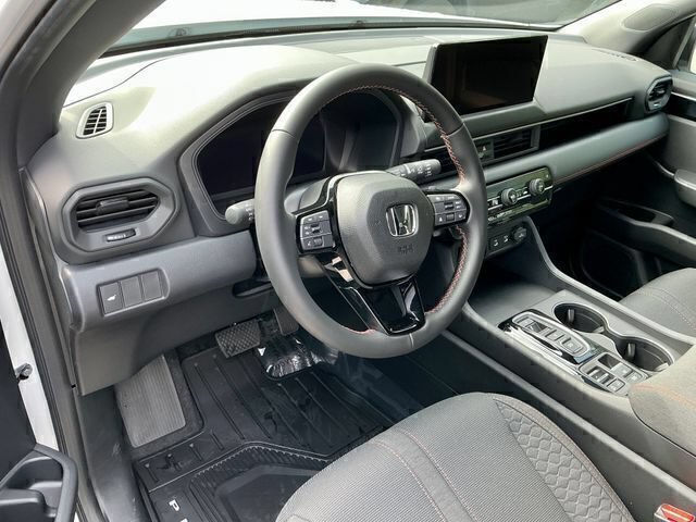 New 2026 Honda Pilot Sport image 16