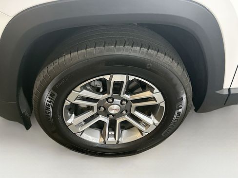 Used 2025 GMC Terrain Elevation AWD/4WD image 11