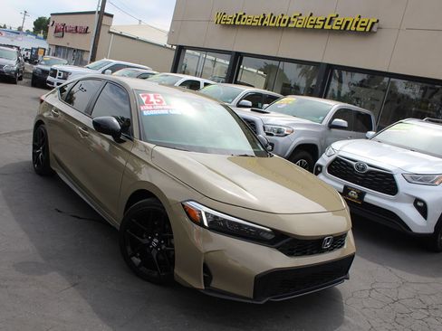Used 2025 Honda Civic Sport image 33