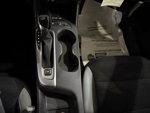 Used 2025 Buick Envista Preferred w/ Convenience I Package FWD image 20