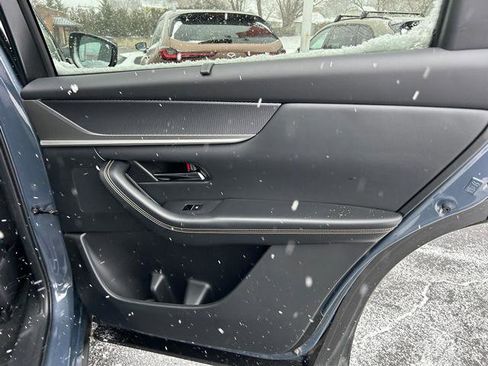 Certified 2025 MAZDA CX-70 Plug-In Hybrid w/ Premium Pkg image 22