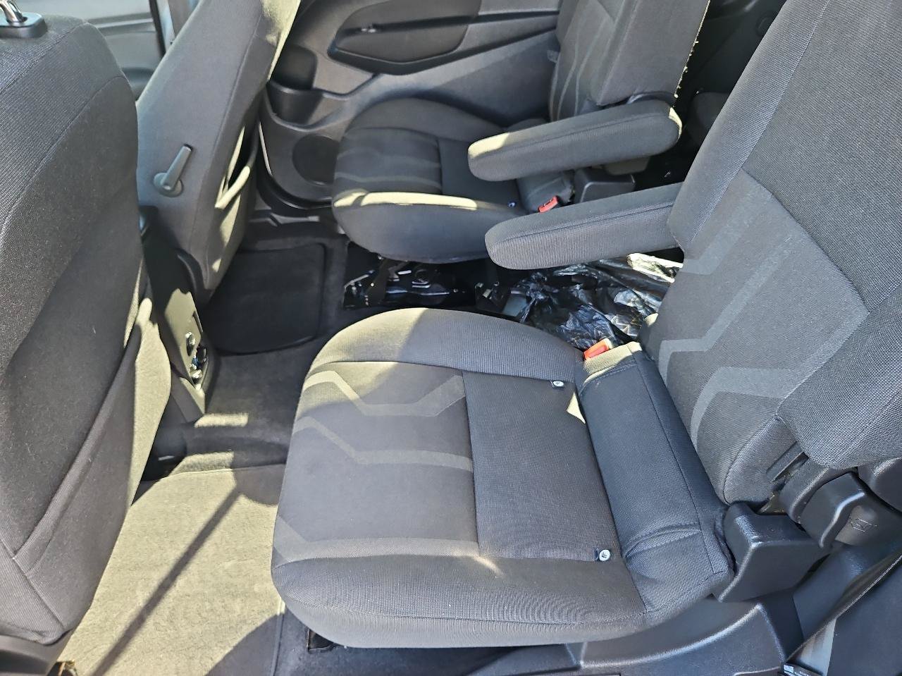 Used 2017 Ford Transit Connect XLT FWD image 20