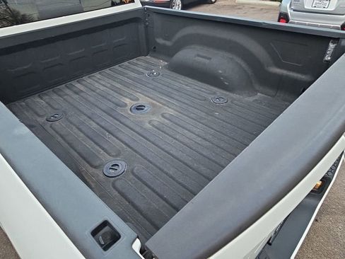 Used 2018 RAM 2500 Big Horn w/ Sport Appearance Group image 20